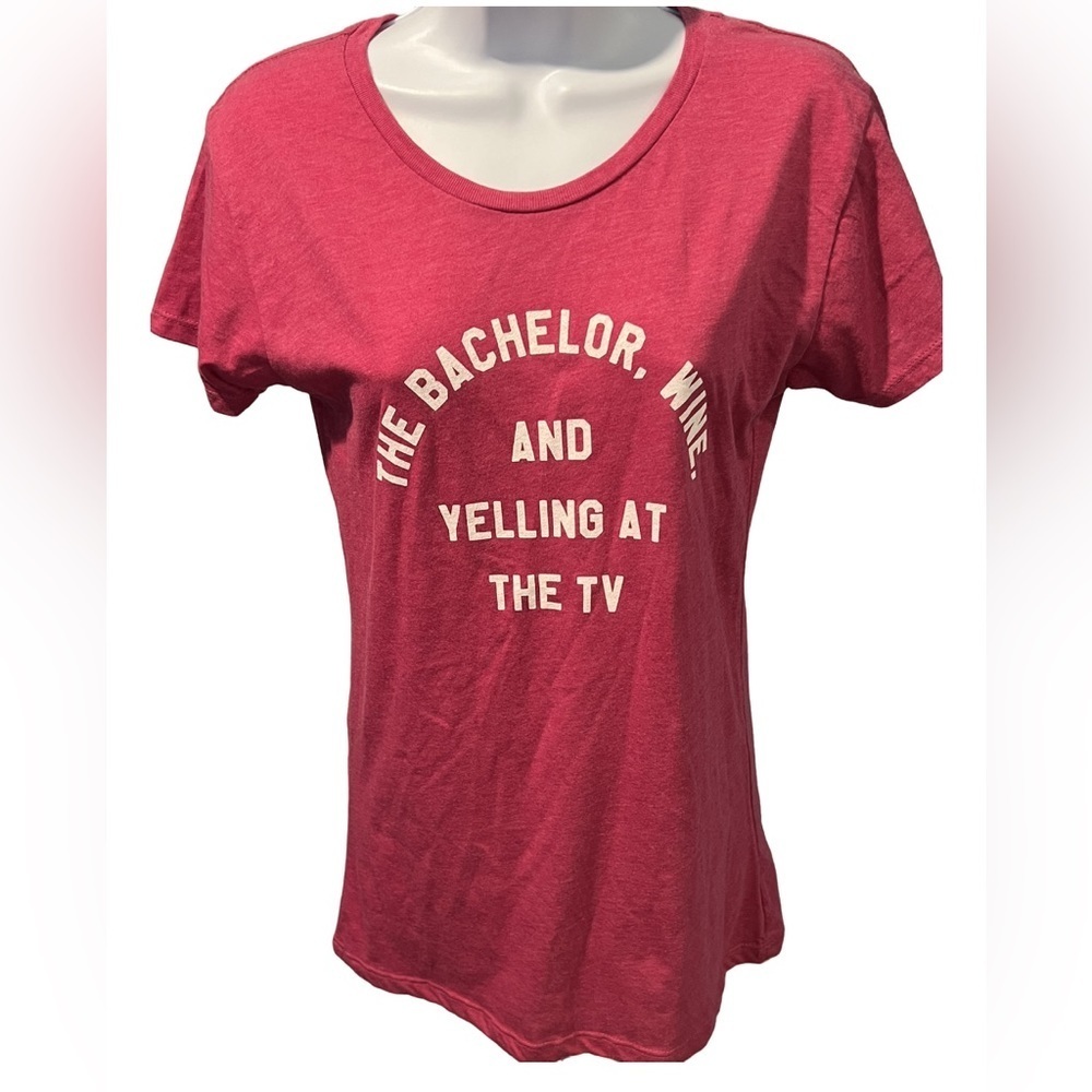 The Bachelor, Wine, & Yelling at the TV Berry Short Sleeve T-shirt